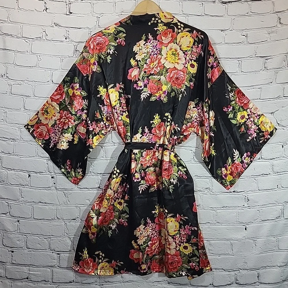 Vintage Ladygang Floral Kimono Silky Polyester Robe Black Tie Sz S Glam Mob Wife